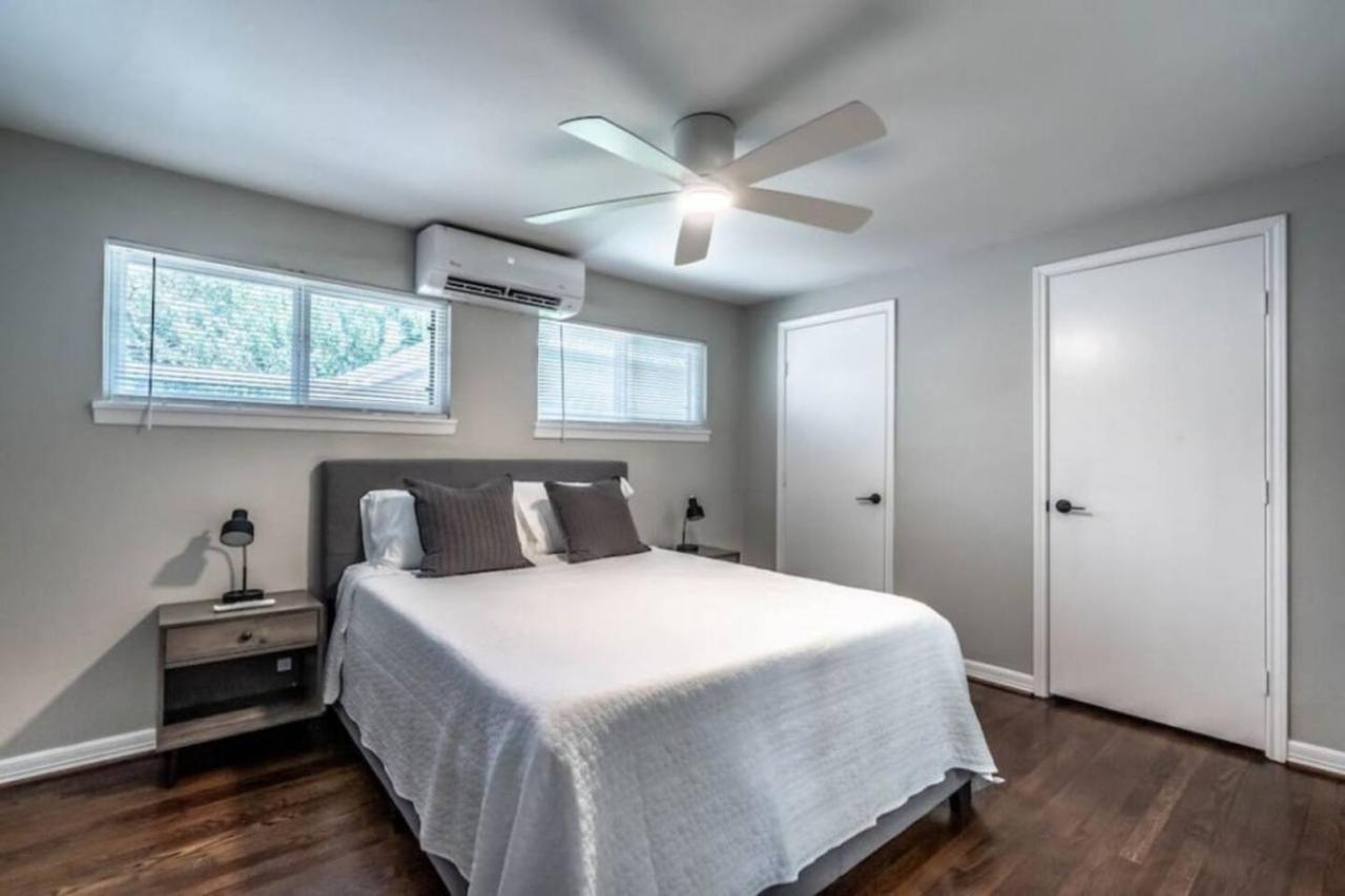 Roomy Urban Apartment Montrose! Free Parking #3 Хьюстон Экстерьер фото